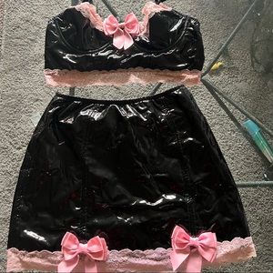 black and pink dollskill / house of widow mini skirt and bralette top set size M